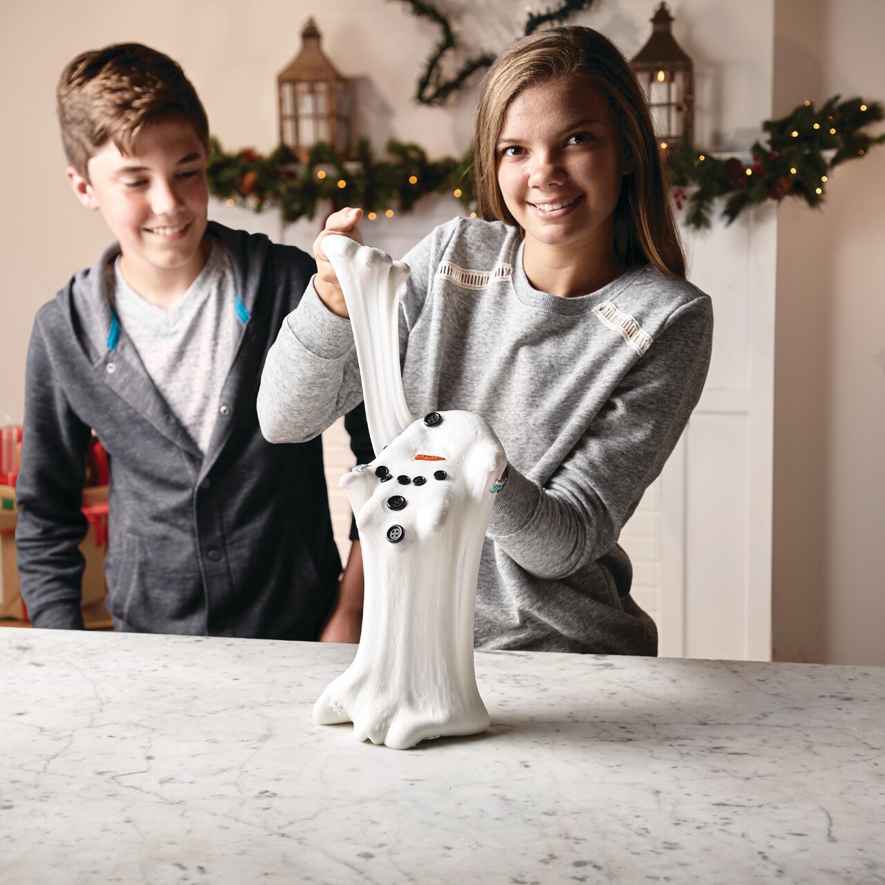 Kids Club: Elmer's Holiday Slime Class